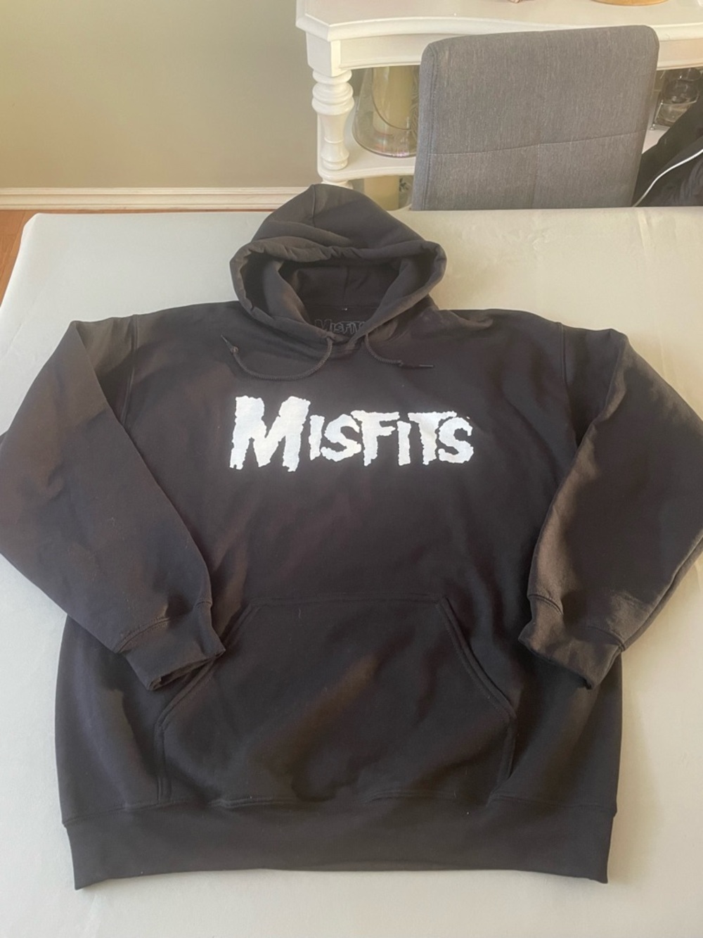 Misfits Black Pullover Hoodie - Graphic Band Logo Size Large